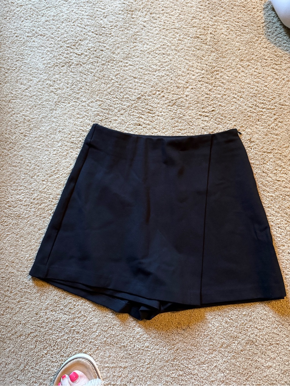 Zenana Outfitters Black Women’s Skort Shorts